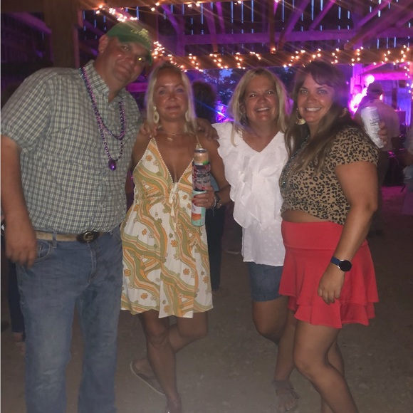 Meet your Posher, Elizabeth - Picture 8 of 10